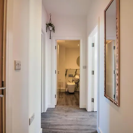 Holiday home 3 - The Crescent